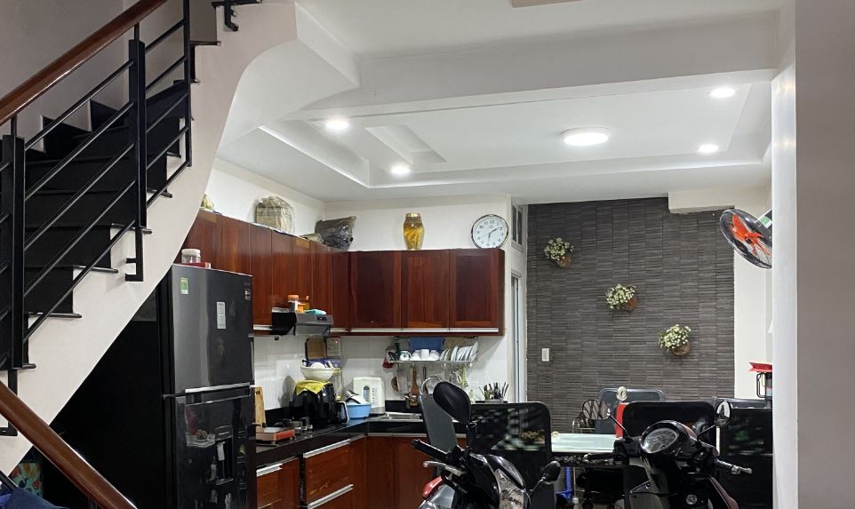 Bán nhà đường Ngô Tất Tố Quận Bình Thạnh dưới 10 tỷ Bán nhà đường Ngô Tất Tố Quận Bình Thạnh dưới 10 tỷ
