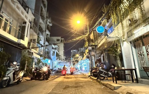 Bán nhà mặt tiền đường Nguyễn Công Trứ Quận Bình Thạnh dưới 10 tỷ