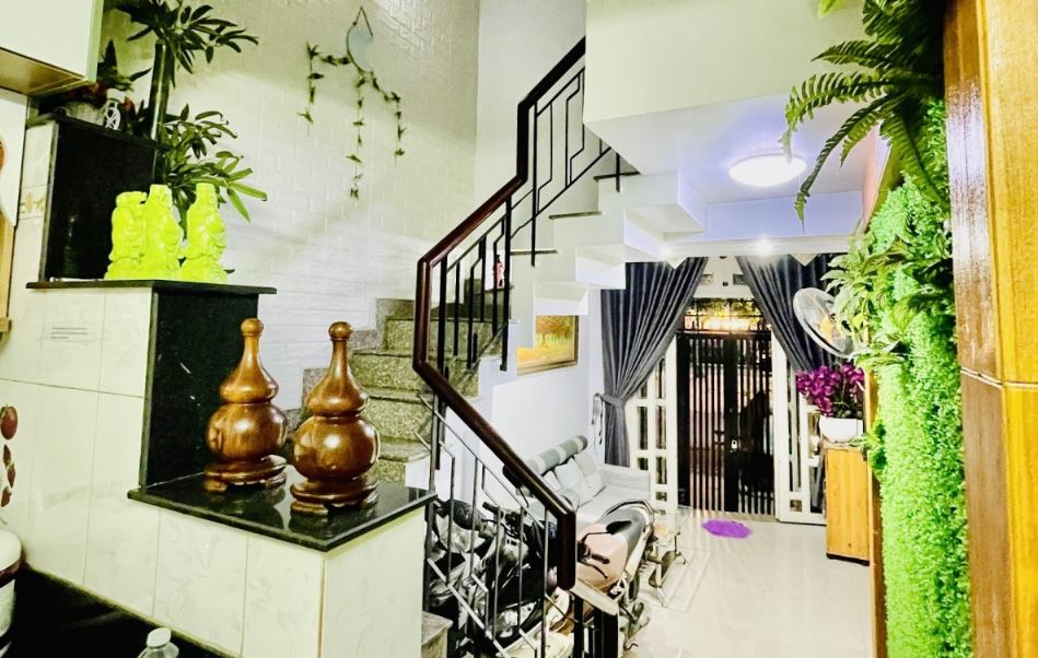 Bán nhà đường Đinh Tiên Hoàng Quận Bình Thạnh dưới 10 tỷ Bán nhà đường Đinh Tiên Hoàng Quận Bình Thạnh dưới 10 tỷ