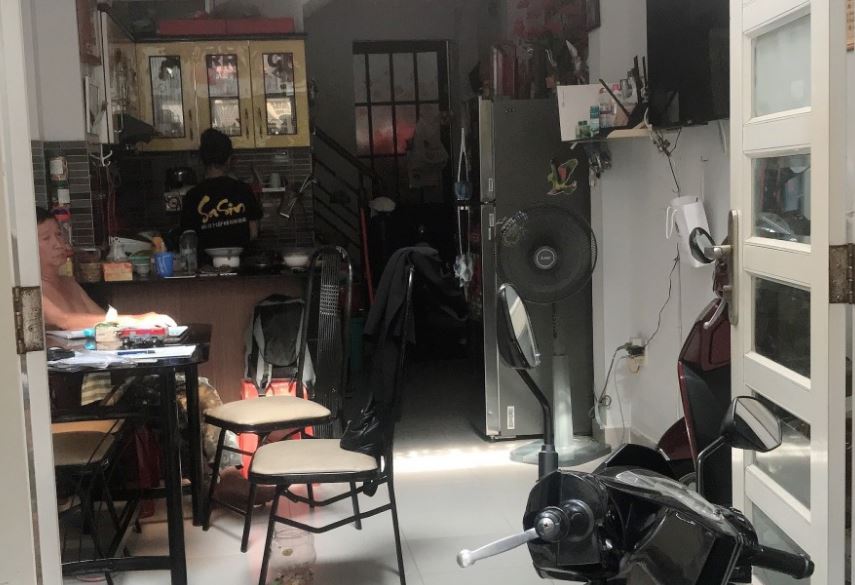 Bán nhà đường Võ Văn Kiệt Quận 1 dưới 6 tỷ Bán nhà đường Võ Văn Kiệt Quận 1 dưới 6 tỷ