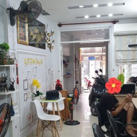 Bán nhà đường Lê Văn Sỹ Quận Phú Nhuận dưới 6 tỷ