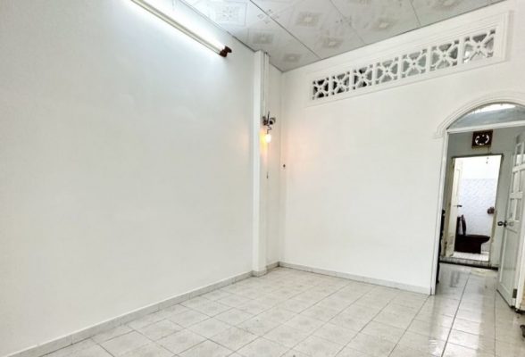 Bán nhà hẻm xe hơi đường Phan Văn Trị Quận Bình Thạnh dưới 4 tỷ